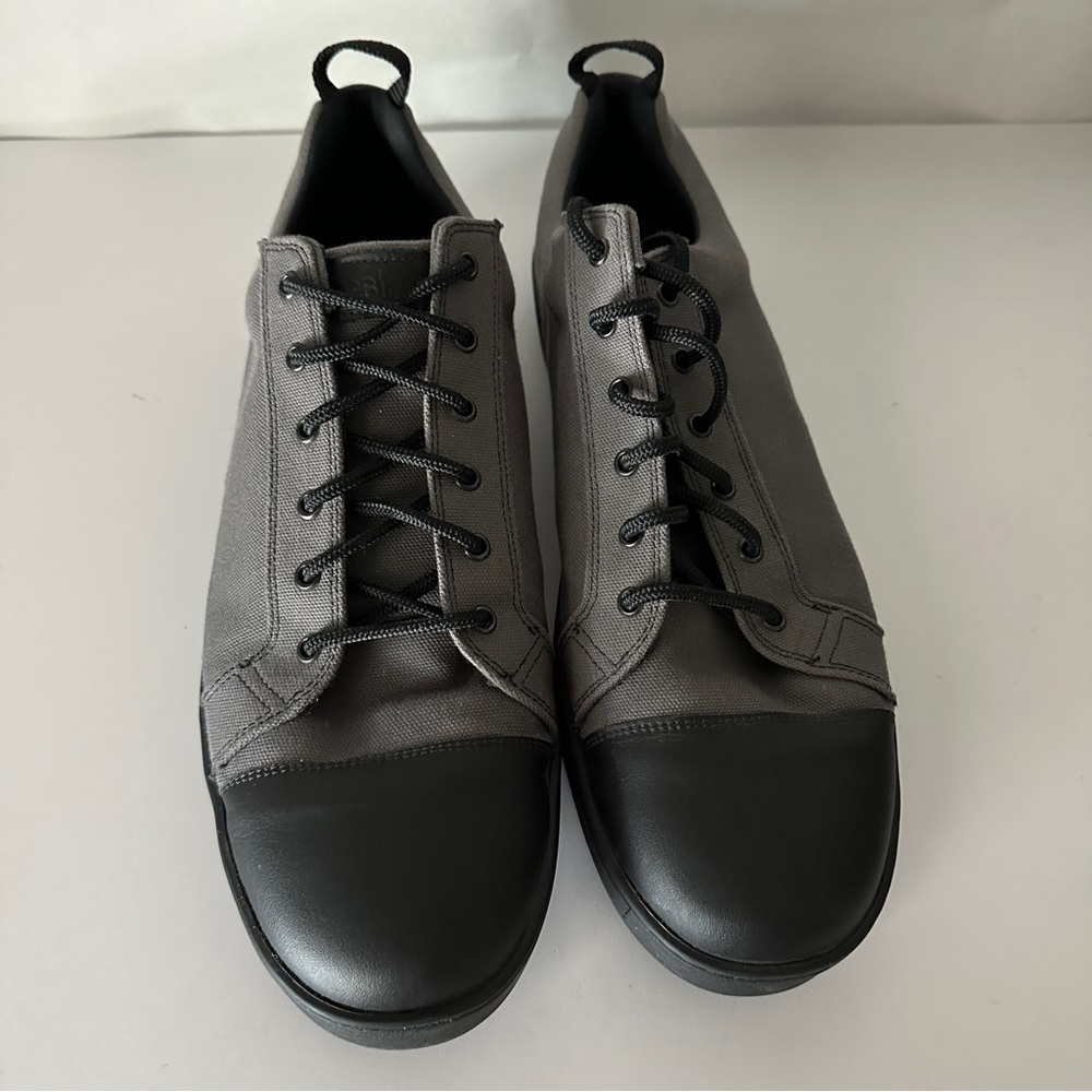 Men’s Woobies Cemento Mod 1 Shoes Size 13 Hard to find. Gray and black